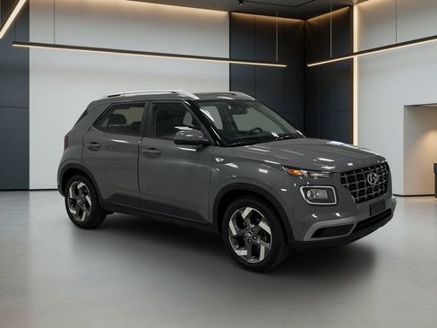 Used 2022 Hyundai Venue SEL w/ Cargo Package FWD image 9