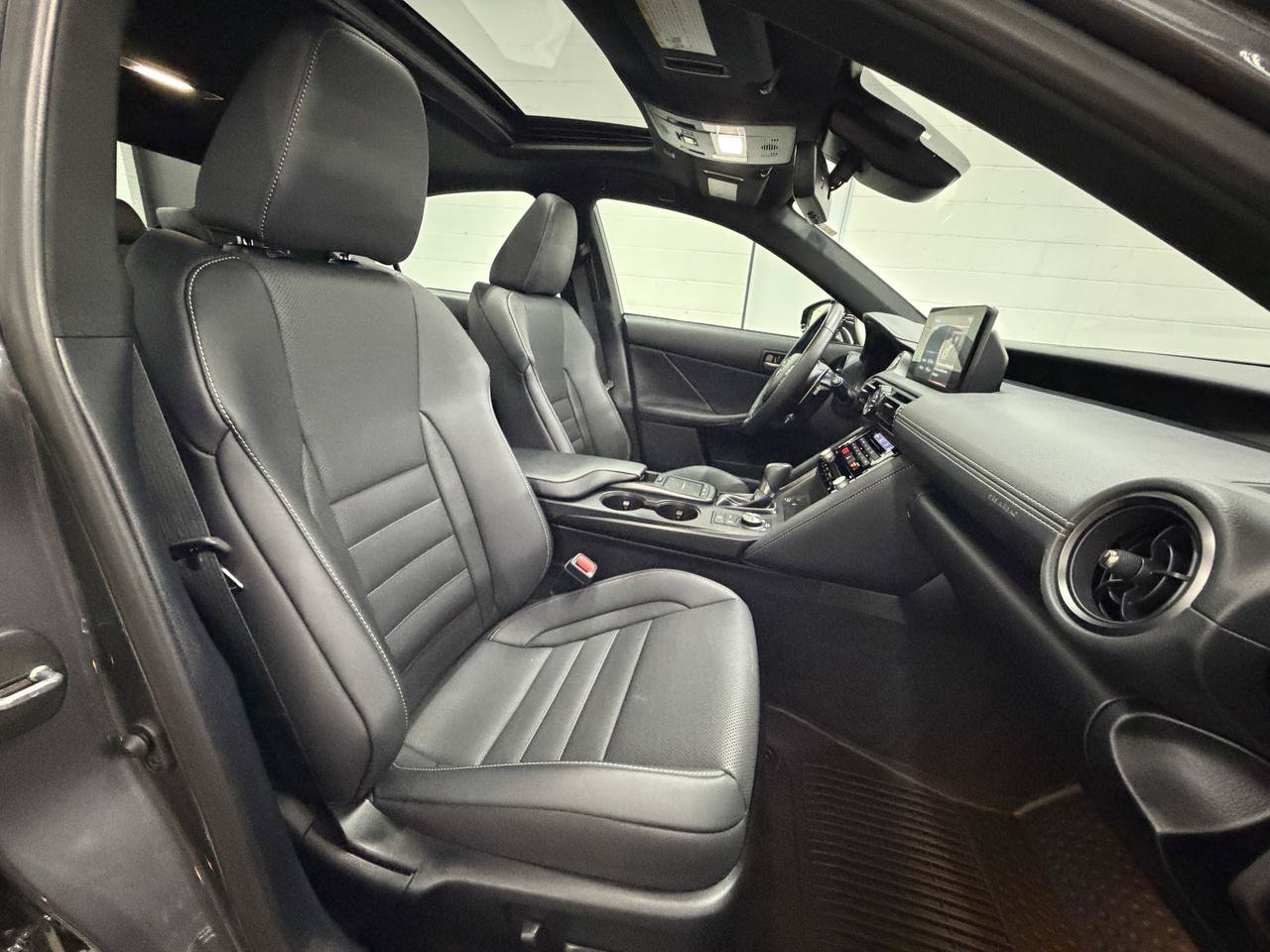Used 2024 Lexus IS 350 F Sport w/ Memory Package AWD/4WD image 18