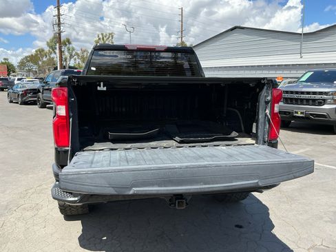 Used 2020 Chevrolet Silverado 1500 Custom w/ Custom Value Package AWD/4WD image 25