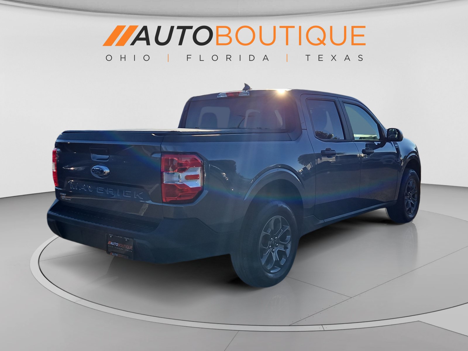 Used 2023 Ford Maverick XLT FWD image 5