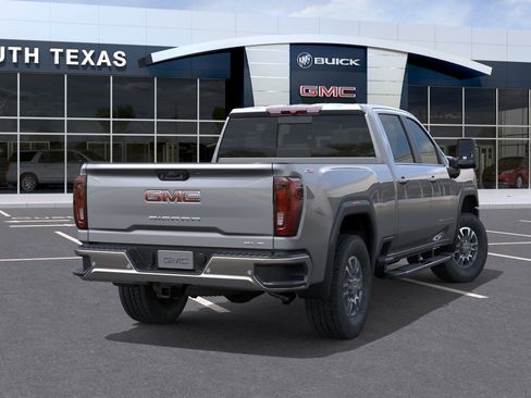 New 2026 GMC Sierra 2500 SLE image 4
