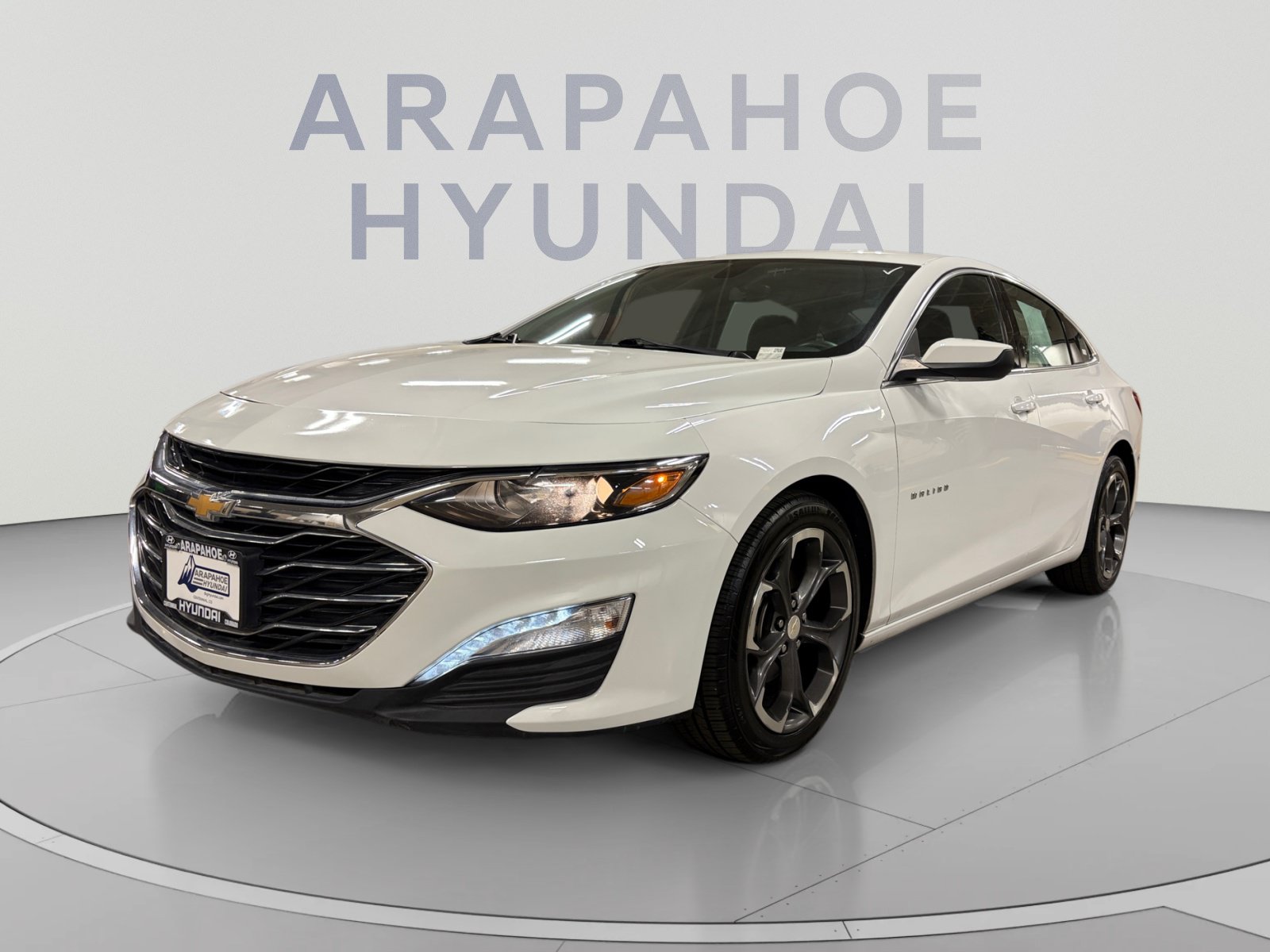Used 2022 Chevrolet Malibu LT FWD image 1