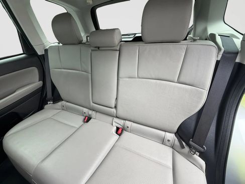 Used 2015 Subaru Forester 2.5i Touring w/ Eyesight & Navigation System AWD/4WD image 15