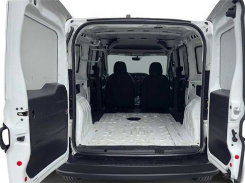 Used 2018 RAM ProMaster City Tradesman image 11