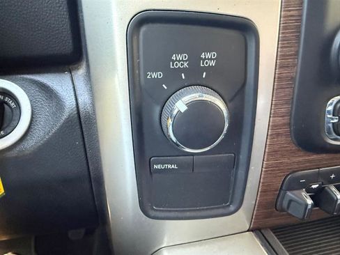 Used 2015 RAM 2500 Laramie image 12