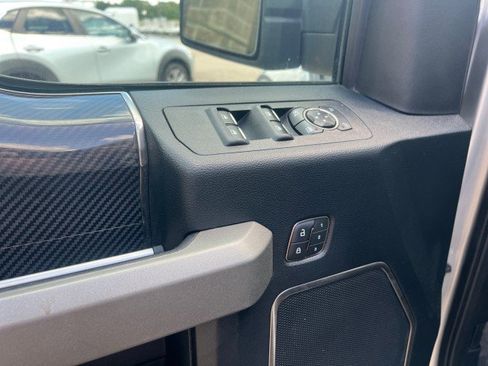 Used 2019 Ford F150 Raptor w/ Equipment Group 802A Luxury image 21