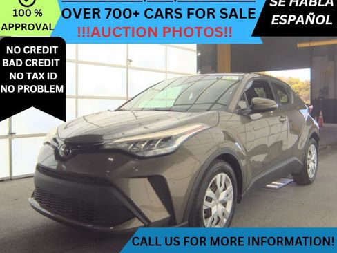 Used 2021 Toyota C-HR LE image 1