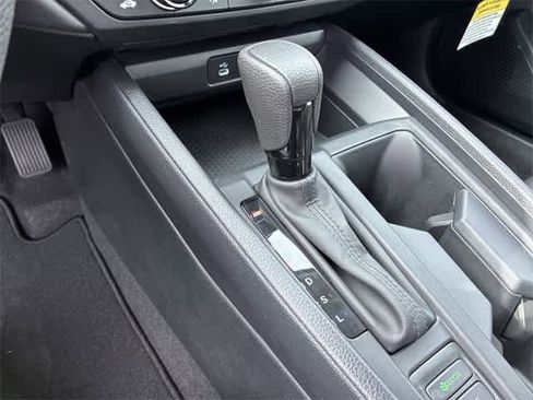 Used 2025 Honda Accord SE image 35