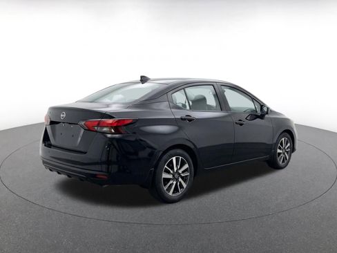 Used 2025 Nissan Versa SV FWD image 9