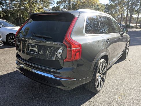 Certified 2024 Volvo XC90 T8 Plus w/ Protection Package Premier image 4