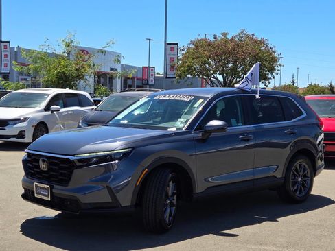 Used 2026 Honda CR-V EX-L image 3