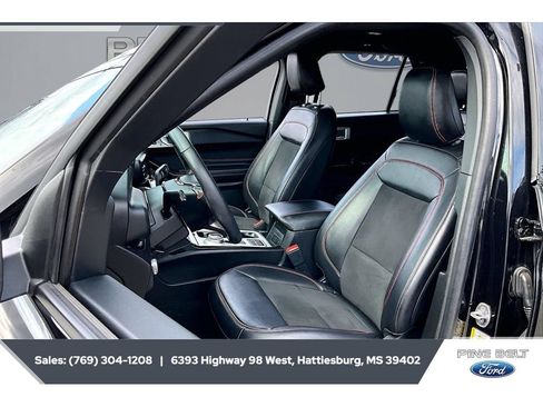 Used 2023 Ford Explorer ST-Line w/ Class IV Trailer Tow Package RWD image 18