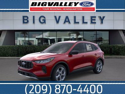 New 2025 Ford Escape ST-Line w/ Cold Weather Package