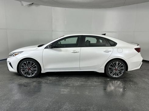 Used 2022 Kia Forte GT w/ GT Technology Package image 5