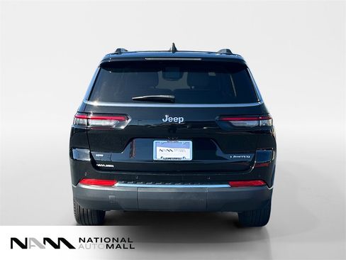 Used 2022 Jeep Grand Cherokee L Limited image 4