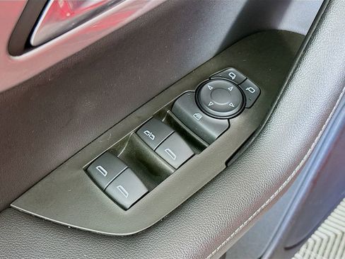 Used 2023 Chevrolet Blazer LT image 24