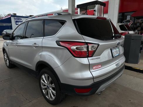 Used 2017 Ford Escape Titanium FWD image 3