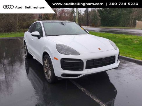 Used 2023 Porsche Cayenne S image 1