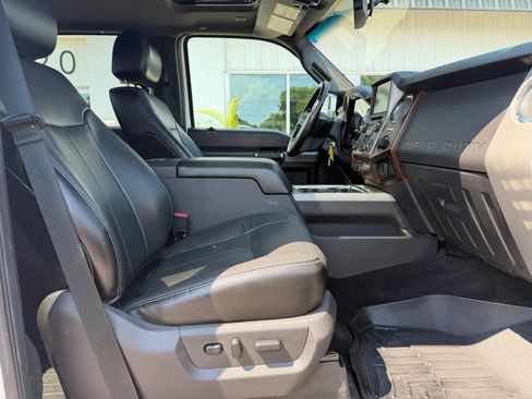 Used 2016 Ford F250 Lariat w/ Chrome Package AWD/4WD image 13