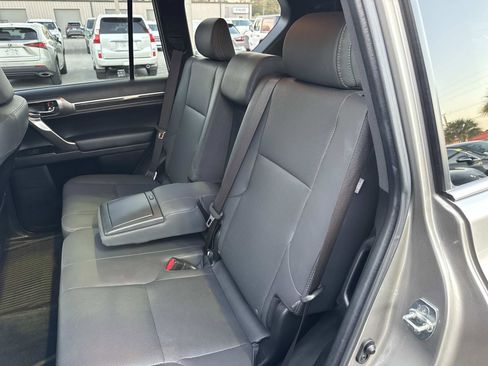 Certified 2023 Lexus GX 460 Premium image 13