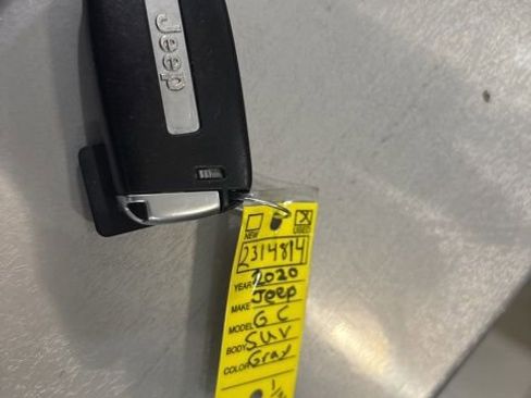 Used 2020 Jeep Grand Cherokee Trailhawk w/ Trailhawk Luxury Group image 43