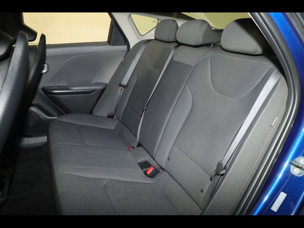 Used 2025 Kia K4 FWD image 28
