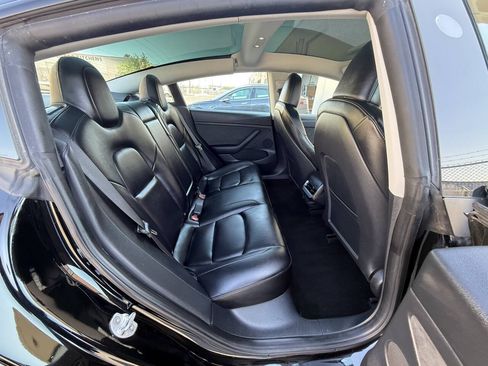 Used 2023 Tesla Model 3 Standard Range RWD image 27