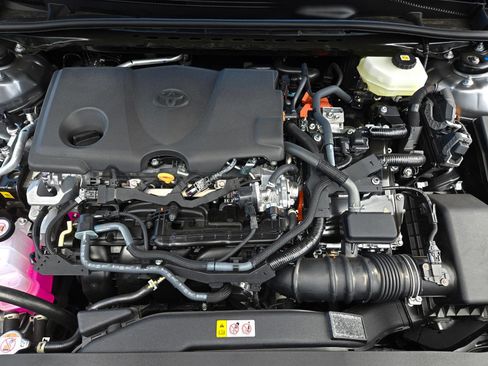 Used 2026 Toyota Camry SE FWD image 23