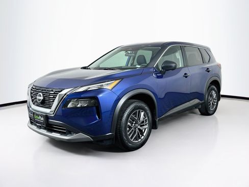 Used 2023 Nissan Rogue S AWD/4WD image 3