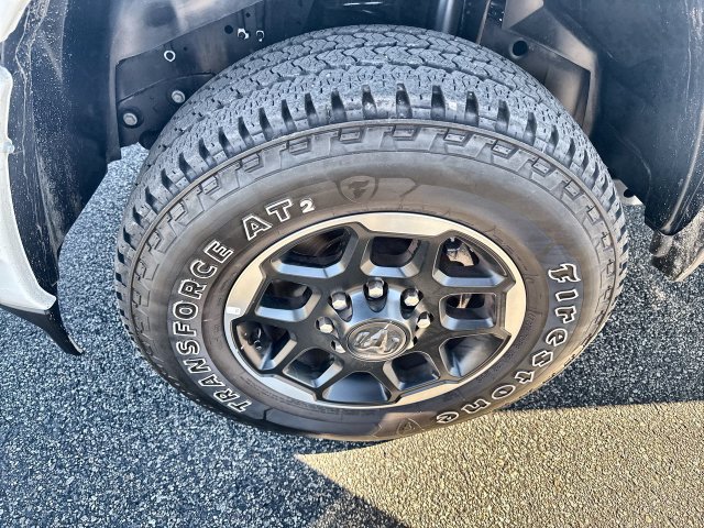 Used 2026 RAM 2500 Laramie AWD/4WD image 10