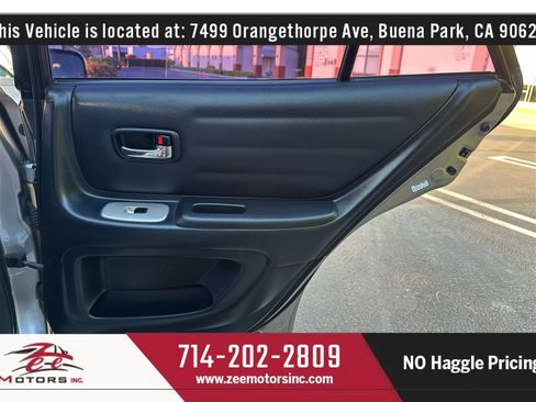 Used 2004 Lexus IS 300 image 42