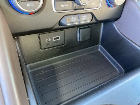 Used 2021 Chevrolet Tahoe LS w/ Driver Alert Package image 40