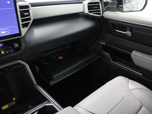 Used 2026 Toyota Tundra Limited w/ Power Package image 25