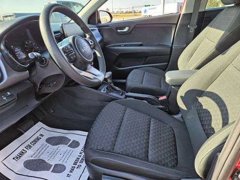 Used 2023 Kia Rio S image 7