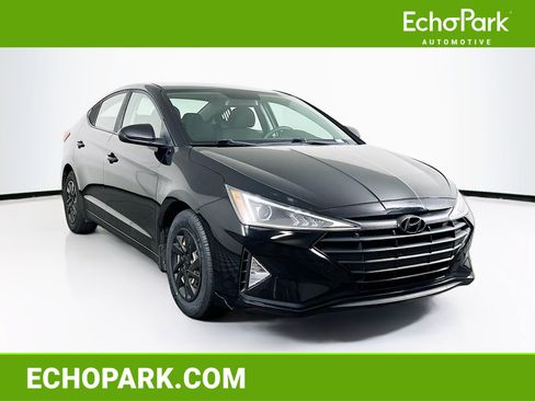 Used 2019 Hyundai Elantra SE w/ Cargo Package FWD image 1