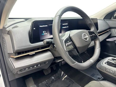 Used 2024 Nissan Ariya AWD image 51
