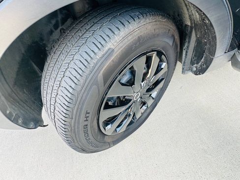 Used 2013 Ford Explorer FWD image 27