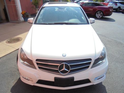 Used 2014 Mercedes-Benz C 300 4MATIC Sedan w/ Premium 1 Package image 41