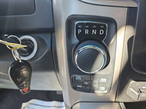 Used 2015 RAM 1500 Big Horn image 23