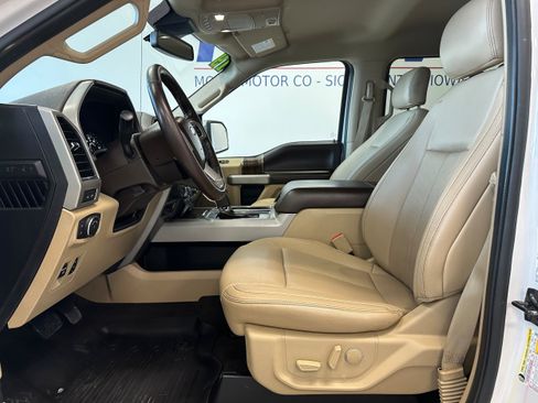 Used 2019 Ford F150 Lariat AWD/4WD image 11