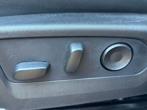 Used 2026 Chevrolet Colorado Trail Boss image 52