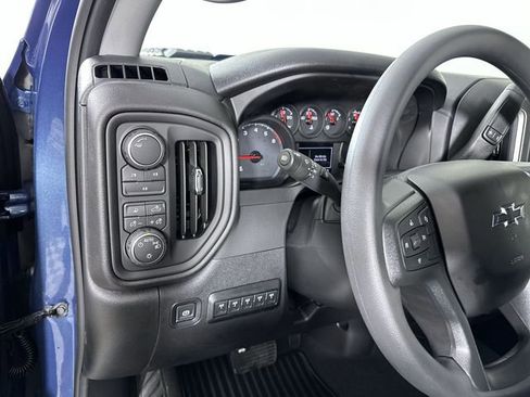 New 2026 Chevrolet Silverado 2500 Custom w/ Custom Value Package AWD/4WD image 18