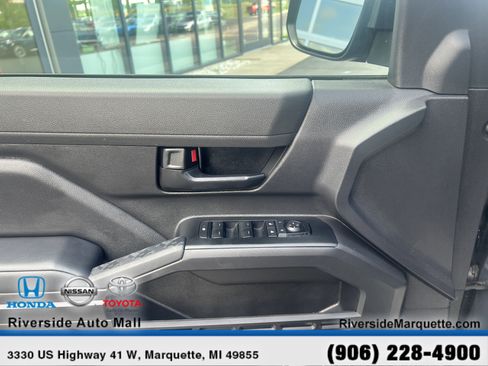 Used 2024 Toyota Tacoma SR AWD/4WD image 23