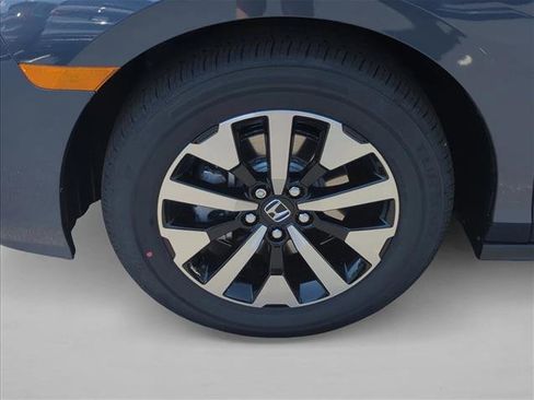 New 2026 Honda Odyssey EX-L image 10