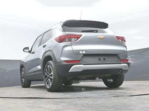Used 2025 Chevrolet TrailBlazer LT AWD/4WD image 21