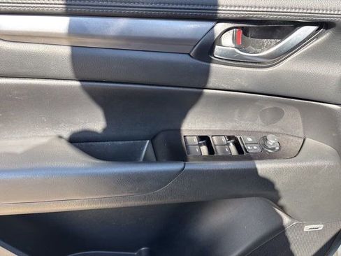 Used 2018 MAZDA CX-5 Touring w/ Preferred Equipment Package image 13