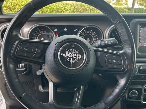 Used 2021 Jeep Wrangler Unlimited Sport image 27