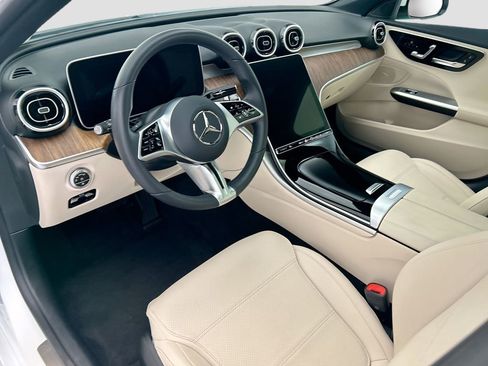 Certified 2025 Mercedes-Benz C 300 Sedan image 9