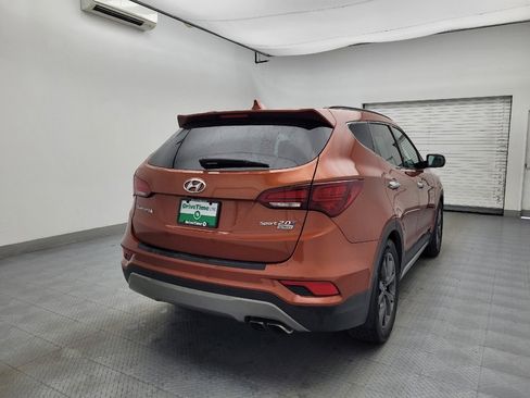 Used 2018 Hyundai Santa Fe Sport image 7