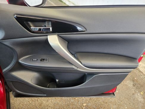 Used 2024 Mitsubishi Eclipse Cross SE image 21